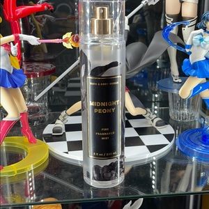 Bath & body works Midnight peony